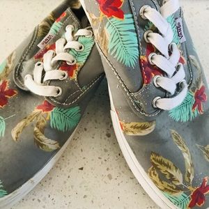 Vans Sz 11.5 Hawaiian Print